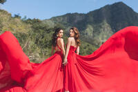 Chuyện tình ly kỳ của cặp Hậu: Lúc thi Miss Grand International là đối thủ, thi xong thành vợ chồng