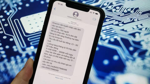 Người đàn ông Hà Nội bị "bốc hơi" 3 tỷ đồng sau khi cài app Dịch vụ công giả mạo