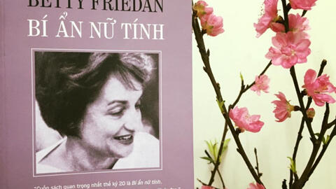 Đọc "bí ẩn nữ tính" và nói về giá trị của phụ nữ