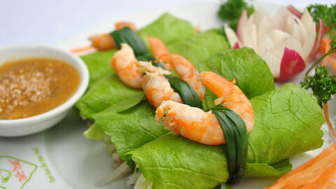 Nhớ về cuốn tôm Hà Nội