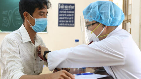 Người bị tăng huyết áp có được tiêm vaccine Covid-19 không?