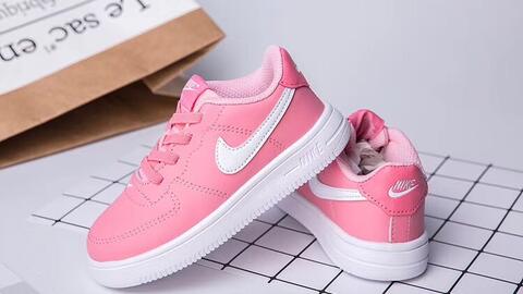 Nike ra mắt dịch vụ đăng ký giày dép cho trẻ em