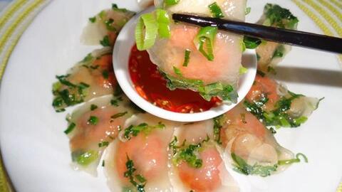 Cách làm bánh bột lọc nhân tôm thịt ngon chuẩn vị Huế