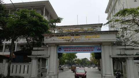 Vụ nữ sinh tự tử ở Nghệ An: Một số giáo viên, học sinh nhận tin nhắn đe doạ