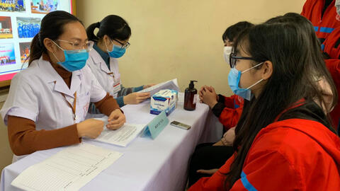 30 tình nguyện viên tiếp theo được tiêm thử nghiệm vaccine COVIVAC trong tuần này
