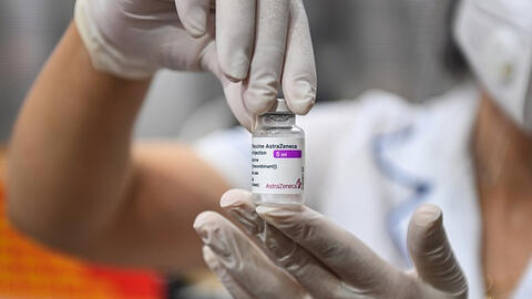 Thủ tướng chỉ đạo nghiên cứu tiêm vaccine cho học sinh