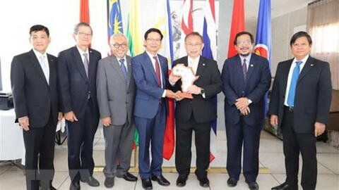 "Việt Nam thể hiện tầm lãnh đạo mạnh mẽ trong vai trò Chủ tịch ASEAN"