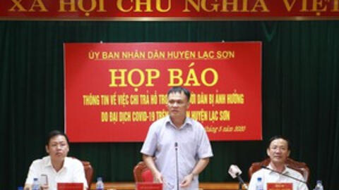 Họp báo về việc chi sai đối tượng gói hỗ trợ COVID-19 ở Hòa Bình
