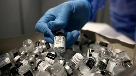 Vì sao các nước nghèo từ chối hơn 100 triệu liều vaccine Covid-19?