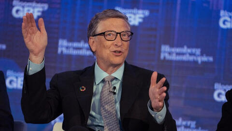 Bill Gates lại chỉ trích Mỹ về xét nghiệm Covid-19 là "rác rưởi"