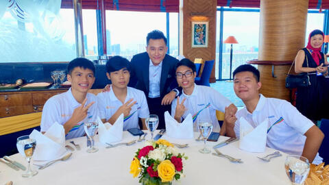 4 thí sinh Olympia "bóc phốt" nhau: Xuân Mạnh mít ướt, Minh Triết lại thích một nơi "lạ" ở Đài truyền hình