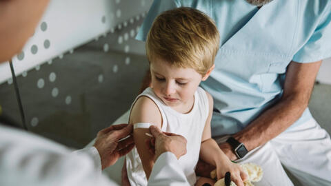 Một số lưu ý về vaccine Pfizer cho trẻ dưới 12 tuổi