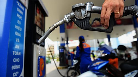 Giá xăng tăng tiếp lên hơn 19.000 đồng/lít