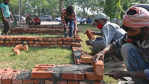 Thủ đô New Delhi Ấn Độ hết chỗ hỏa táng, phải trưng dụng công viên, bãi đậu xe