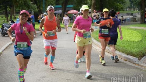 Hơn 200 phóng viên, nhà báo tham gia giải chạy Press Running Marathon - Hà Nội 2022