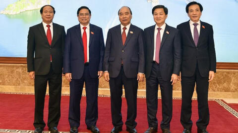 Giới thiệu chữ ký của Thủ tướng Phạm Minh Chính và 2 phó thủ tướng