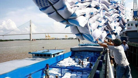 Kinh tế Việt Nam năm 2022 đối mặt với nhiều thách thức