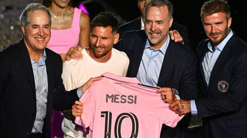 Sức hút chưa từng có của Messi khiến Chủ tịch David Beckham cũng rơi vào cảnh "khốn đốn"