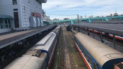 Hai đoạn đường sắt Hà Nội-Vinh và Nha Trang-TP HCM sẽ được ưu tiên làm trước