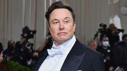 Elon Musk, người đầu tiên trên thế giới mất hơn 200 tỷ USD