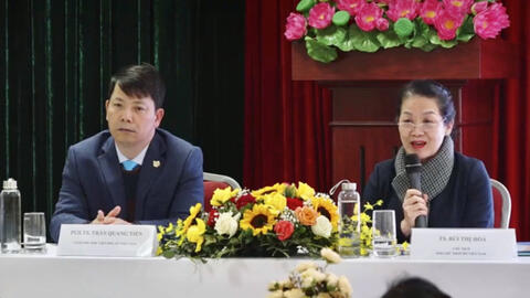 Muốn thay đổi cuộc sống của phụ nữ dân tộc thiểu số cần quan tâm tới trẻ em gái