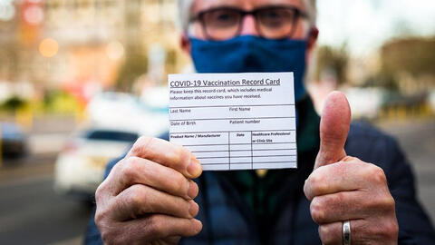 Chuyên gia y tế hàng đầu của Mỹ kêu gọi tiêm vaccine
