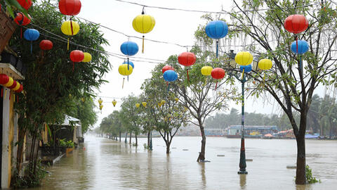 Hội An lại ngập sâu trong nước lũ