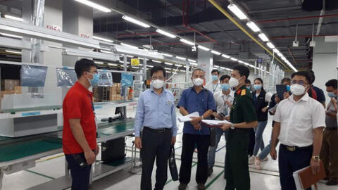 Nhiều khu công nghiệp lập "tổ an toàn Covid-19" trên Zalo