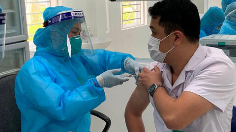 TP.HCM dồn lực tiêm chủng 800.000 liều vaccine COVID-19 trong 1 tuần