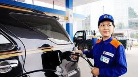 Xăng tăng giá từ 16h30 ngày 2/7