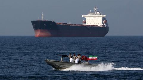 Iran tuyên bố bắt giữ tàu chở dầu của Anh tại eo biển Hormuz