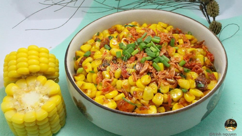 Món ngon mỗi ngày: Bắp xào trứng muối