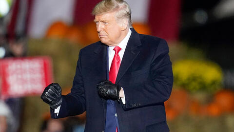 Trump sử dụng nhạc của Guns N 'Roses, Linkin' Park và Queen trong chiến dịch tranh cử