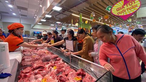 Siêu thị không lo thiếu thịt heo giá tốt dịp Tết