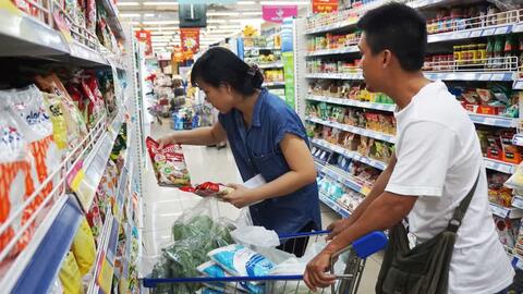 Mua nước giặt, sữa đậu, nước ngọt, bánh ngọt chỉ với 2.900 đồng tại Co.opmart