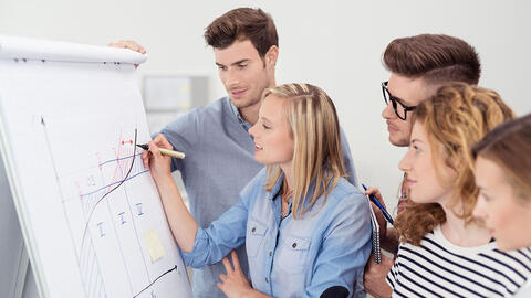 Giao dịch chứng khoán khối ngoại ngày 11/5: Gom cổ phiếu ngân hàng, tập trung bán cổ phiếu bất động sản
