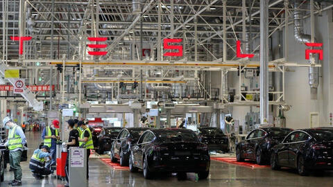 Tesla triệu hồi hơn 475.000 chiếc Model 3 và Model S để sửa lỗi camera quan sát phía sau
