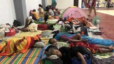 ‘Siêu bão’ Rai đổ bộ vào Philippines, hàng chục ngàn người phải sơ tán