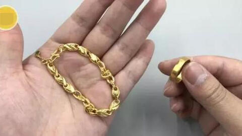 3 lý do khiến nhiều tiệm vàng thích khách đổi vàng cũ lấy vàng mới