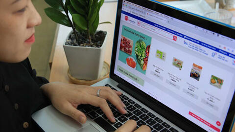 Mua sắm thực phẩm tươi sống online ngày càng rầm rộ