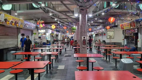 Chợ ẩm thực bình dân nổi tiếng nhất Singapore vắng hoe vì thông tin về ca nhiễm bệnh lao, người dân và du khách "né" vội, sự thật ra sao?