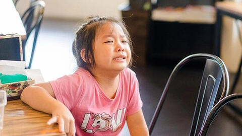 Cha mẹ kiểu này vất vả nhất nhưng lại dễ nuôi dạy những đứa con kém cỏi, vô ơn, về già rất khổ sở