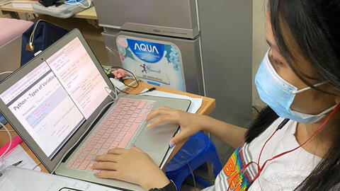 Bộ GD&ĐT: Không phải điều chỉnh thời gian kết thúc năm học 2020-2021