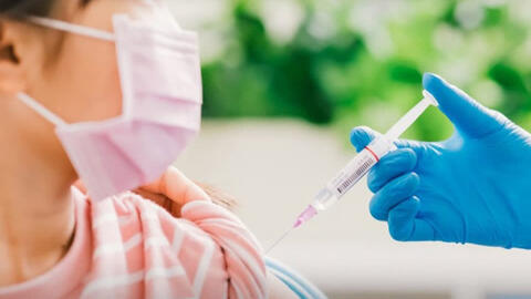 Trẻ em đã mắc Covid-19 có cần tiêm vaccine?