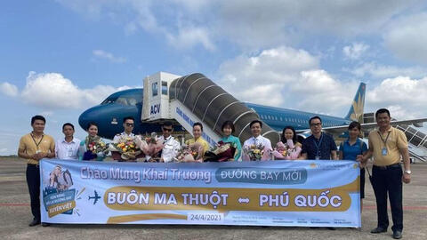 Vietnam Airlines mở hàng loạt đường bay mới đến Phú Quốc