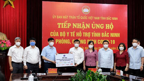 Ưu tiên vaccine cho người bán lẻ – “chốt chặn” COVID-19 quan trọng trong cộng đồng