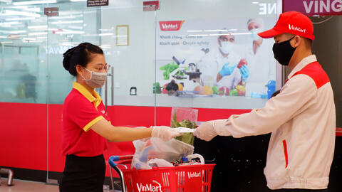VinCommerce hiến kế 'đi chợ hộ' người dân