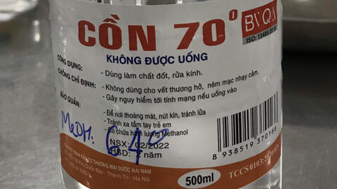 Bệnh nhân 54 tuổi nhập viện vì uống cồn phòng Covid-19
