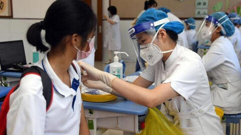 Khoảng 700.000 trẻ từ 12-17 tuổi tại TP.HCM sẽ tiêm vaccine COVID-19 từ ngày 25/10