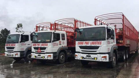 Những chuyến xe 0 đồng vận chuyển hàng cứu trợ về với miền Trung lan tỏa tình yêu thương